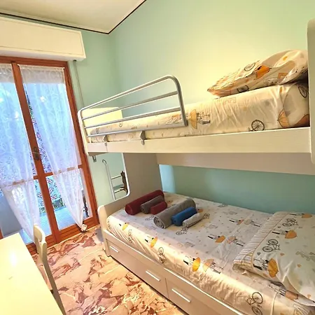 Daddy's House - Maximum Car Length Allowed 420cm Gênes